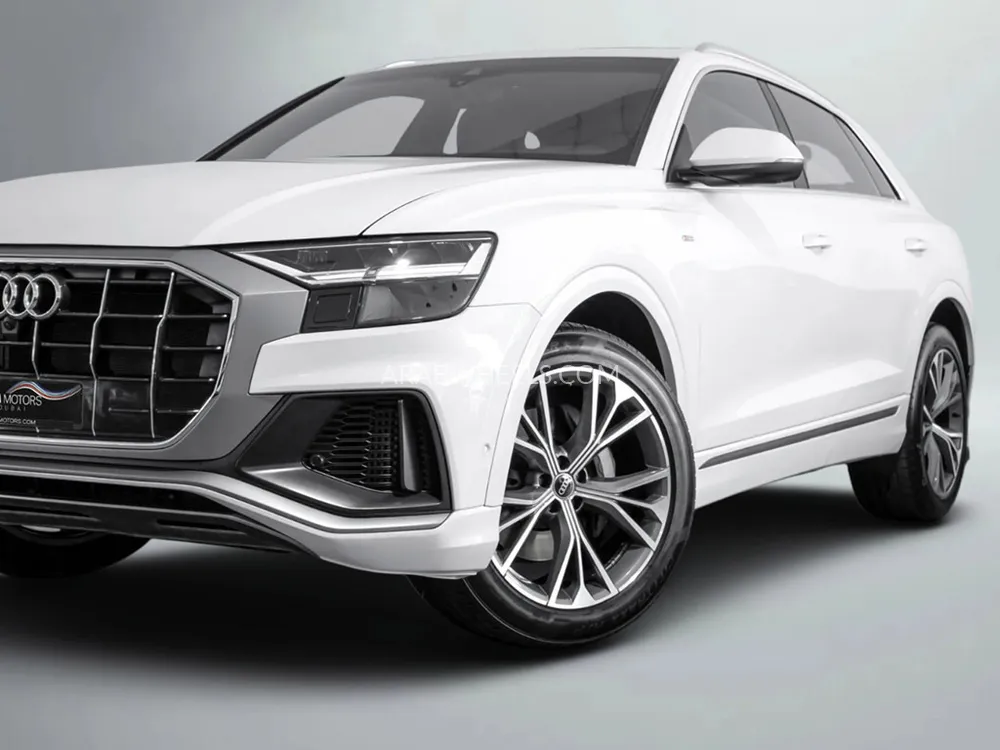 Audi Q8 2023 for Sale in Dubai Image-5