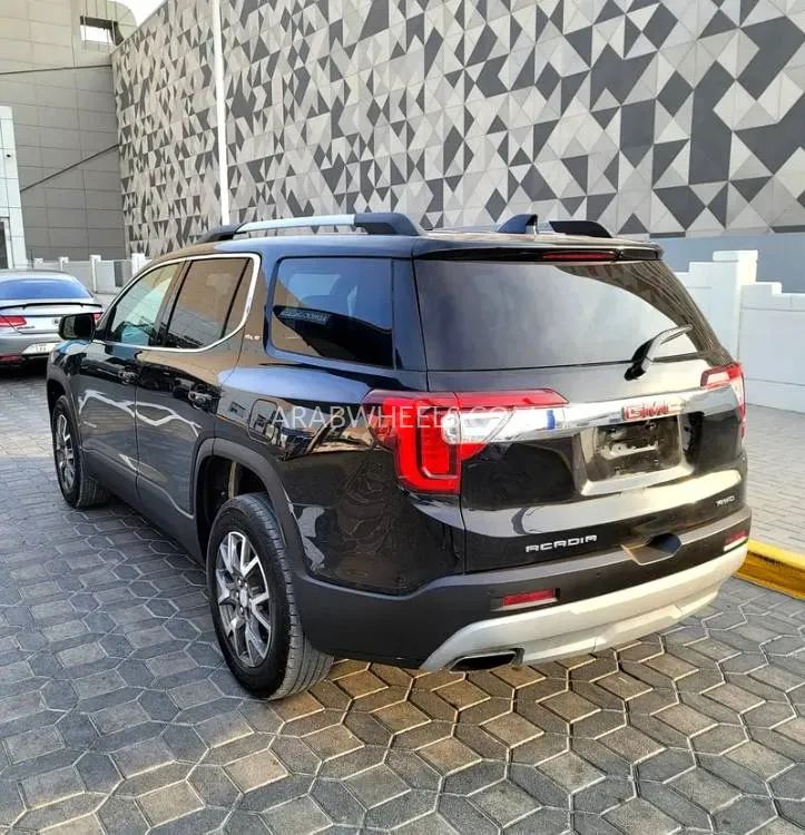 GMC Acadia 2022 for Sale in Sharjah Image-8