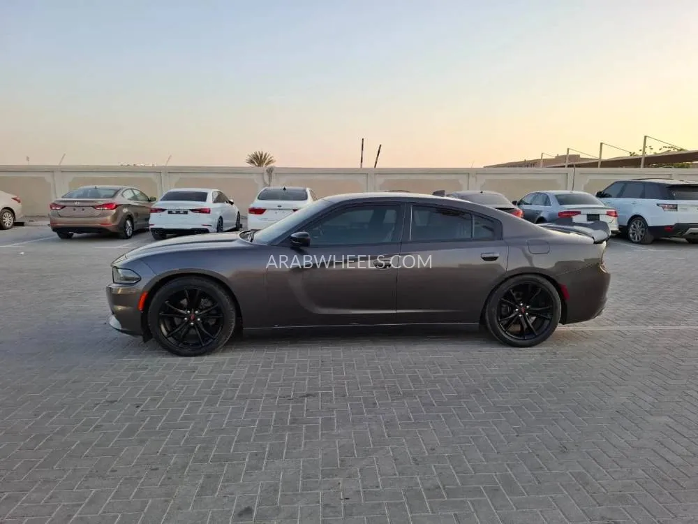 Dodge Charger 2018 for Sale in Ajman Image-9