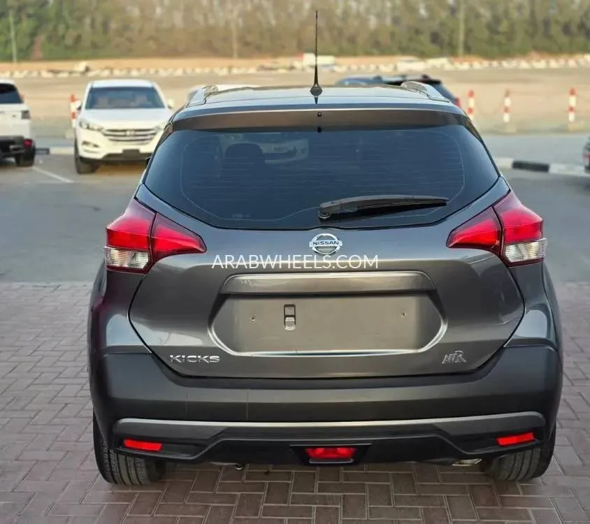 Nissan Kicks 2020 for Sale in Sharjah Image-13