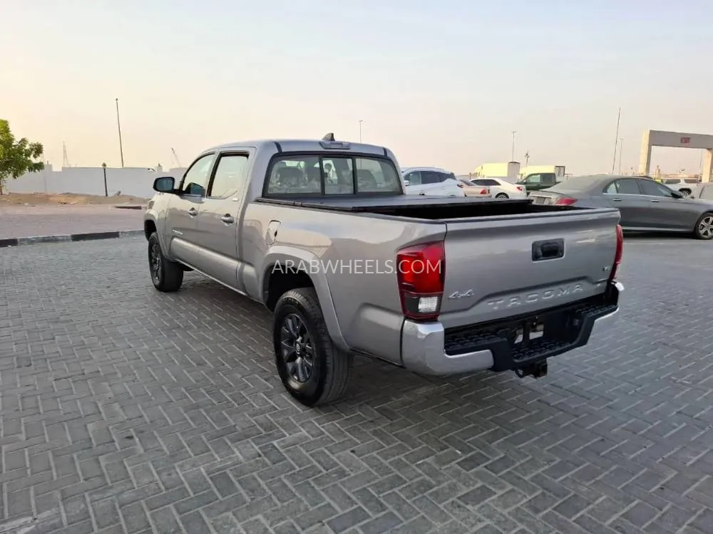 Toyota Tacoma 2021 for Sale in Ajman Image-15
