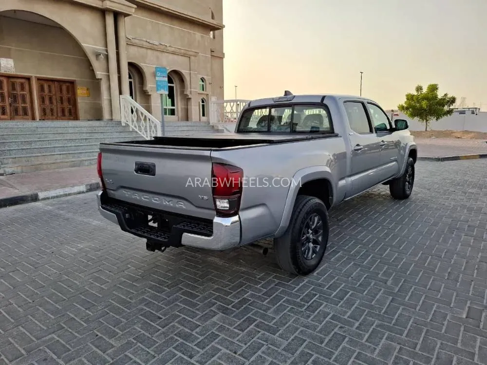 Toyota Tacoma 2021 for Sale in Ajman Image-19