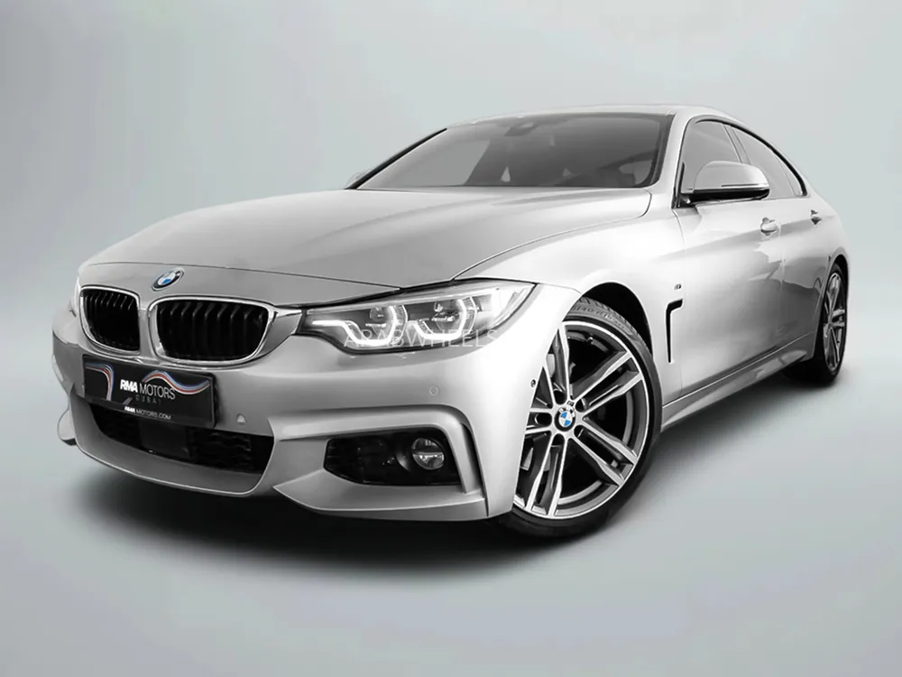 BMW 4 series 2018 for Sale in Dubai Image-5