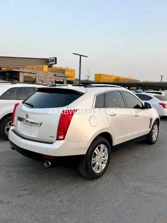 Cadillac SRX 2016 for Sale in Sharjah Image-16