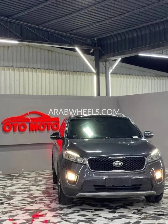 Kia Sorento 2015 for Sale in Ajman Image-1