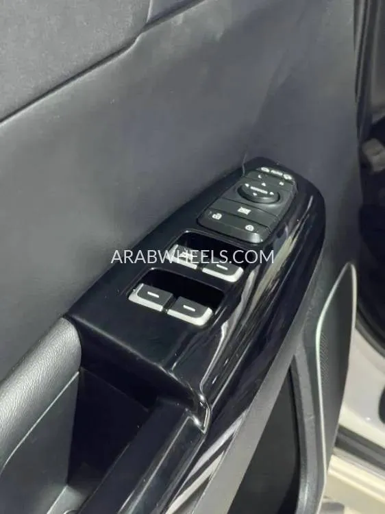 Kia Sportage 2017 for Sale in Ajman Image-5