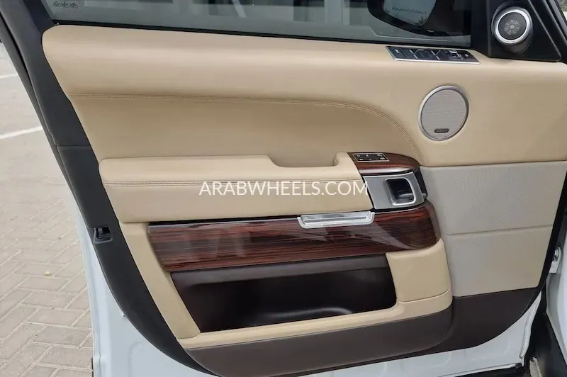 Land Rover Range Rover 2014 for Sale in Dubai Image-5
