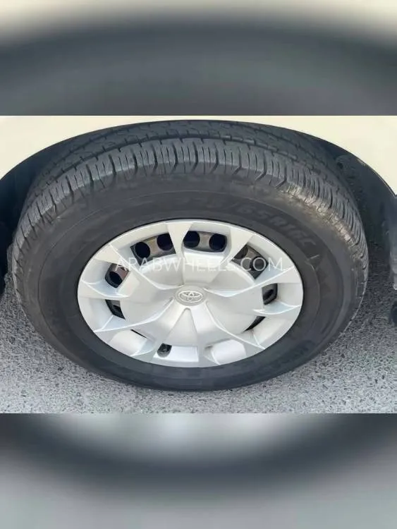 Toyota Hiace 2021 for Sale in Ras Al Khaimah Image-17