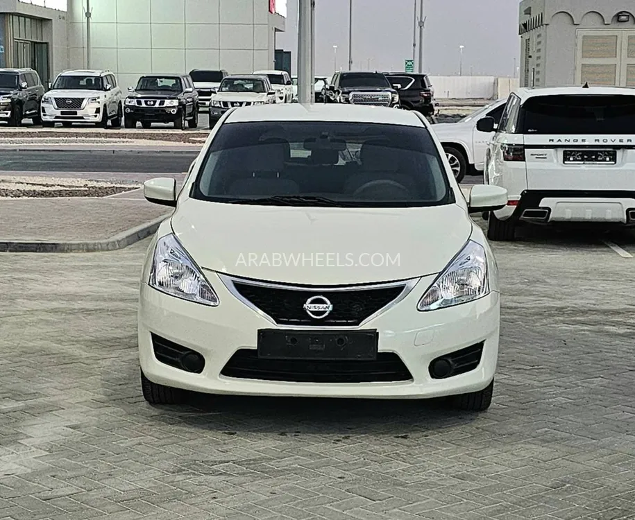 نيسان تييدا 2015 for Sale in أبو ظبي Image-2