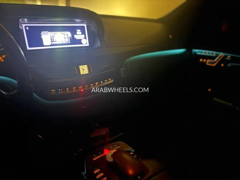 Mercedes Benz S Class 2010 for Sale in Al Ain Image-8