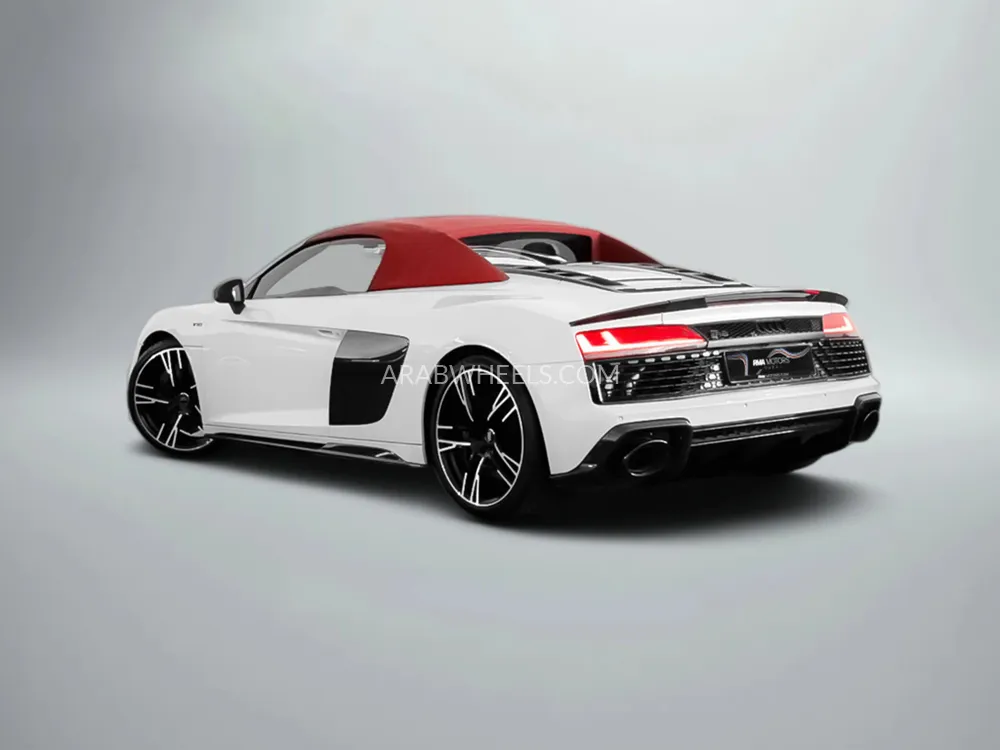 أودي  سبايدر R8 2020 for Sale in دبي Image-2