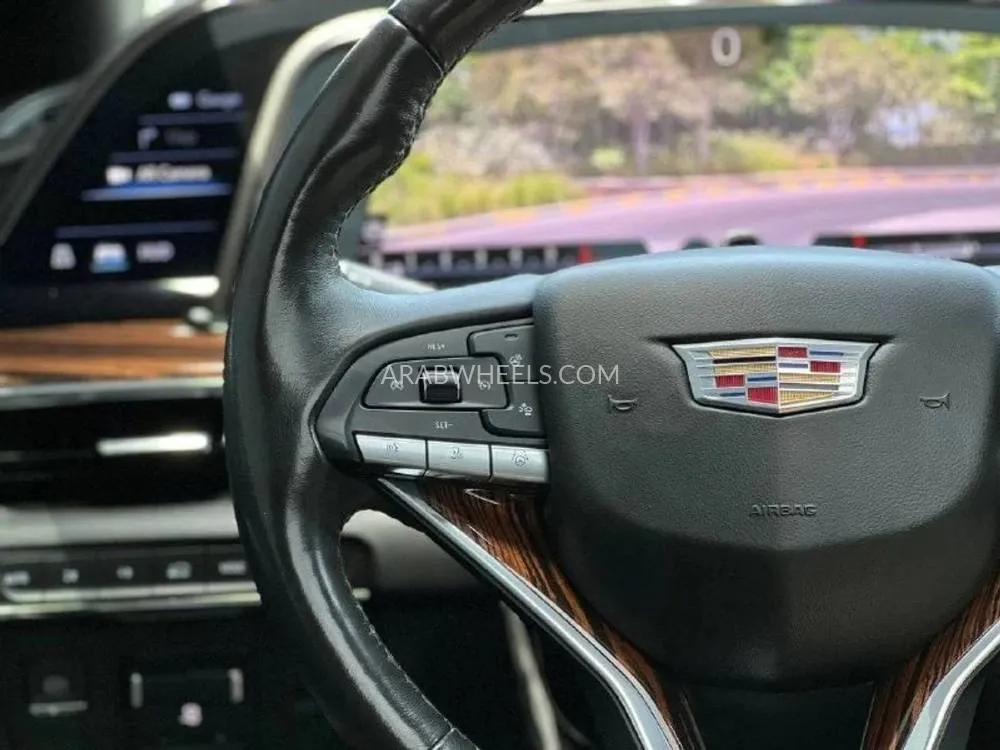 Cadillac Escalade 2022 for Sale in Dubai Image-13
