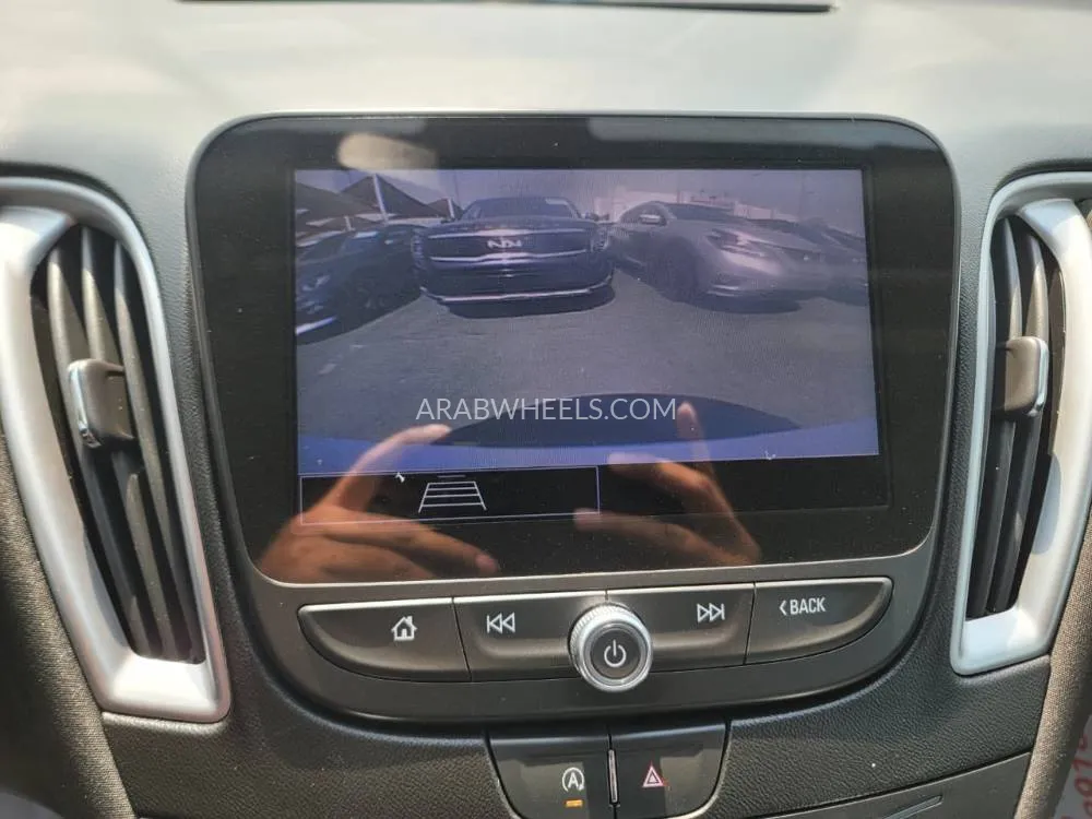 Chevrolet Malibu 2022 for Sale in Dubai Image-15