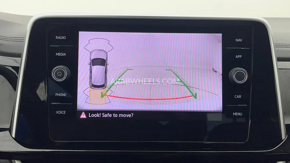 Volkswagen T Roc 2023 for Sale in Dubai Image-16