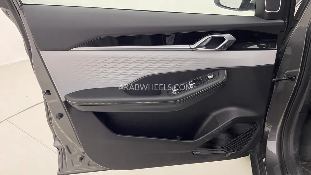 Geely Coolray 2025 for Sale in Dubai Image-19