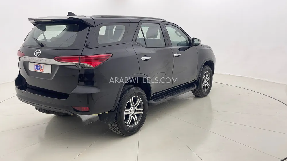 Toyota Fortuner 2025 for Sale in Dubai Image-3