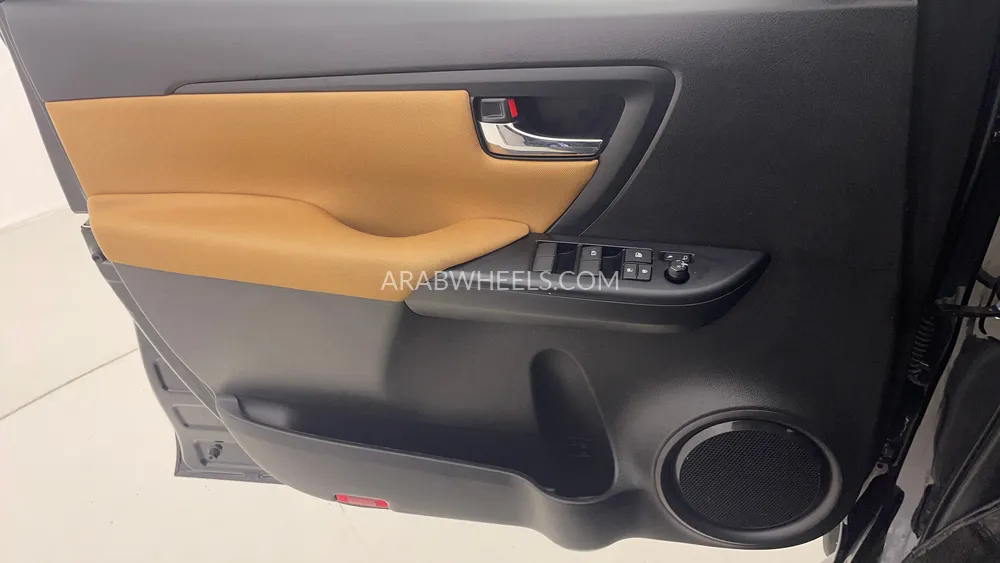Toyota Fortuner 2025 for Sale in Dubai Image-19