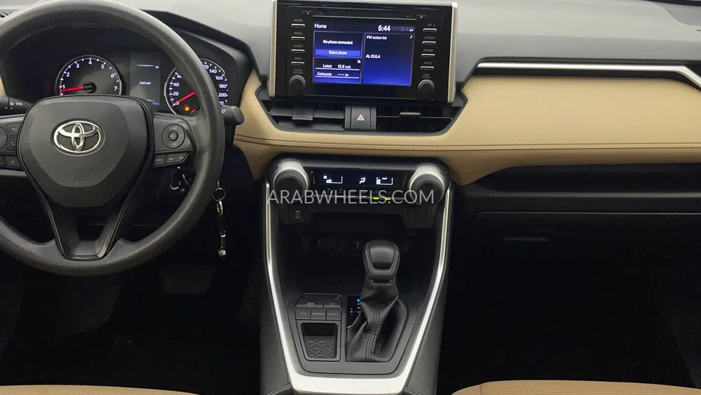 Toyota Rav4 2021 for Sale in Dubai Image-14