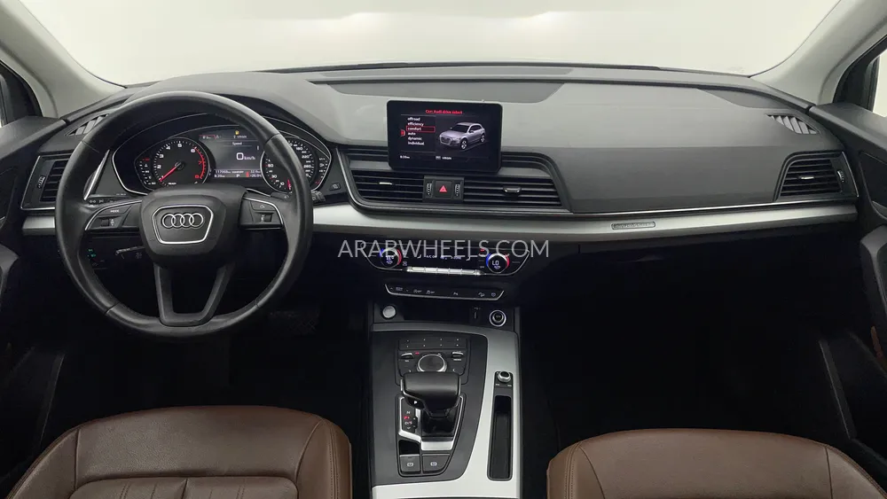 Audi Q5 2019 for Sale in Dubai Image-12