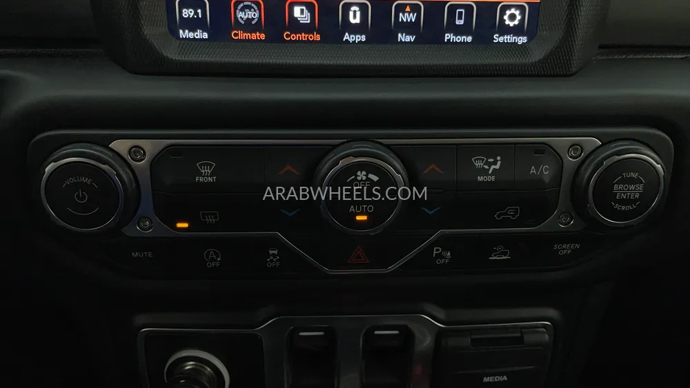 Jeep Wrangler 2022 for Sale in Dubai Image-46