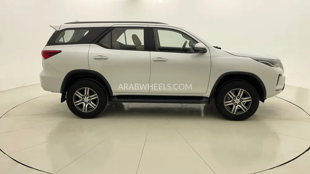 تويوتا فورتشنر 2024 for Sale in دبي Image-2