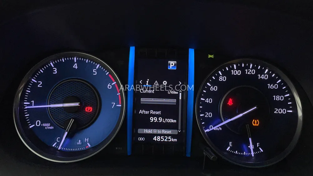 Toyota Fortuner 2024 for Sale in Dubai Image-13