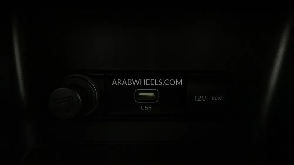 Kia Sportage 2021 for Sale in Dubai Image-37