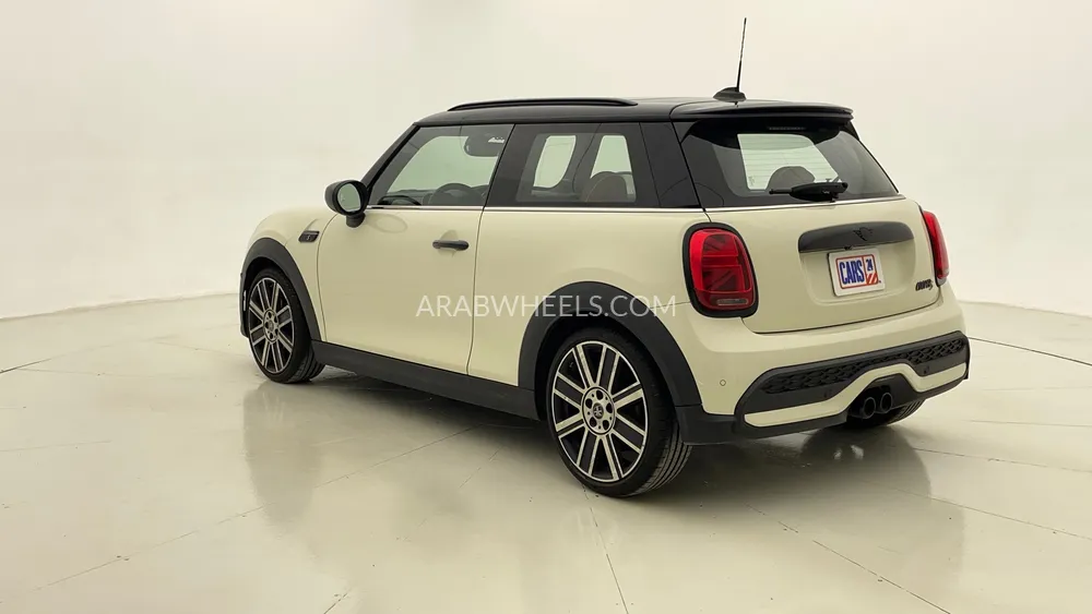 Mini Cooper 2023 for Sale in Dubai Image-5