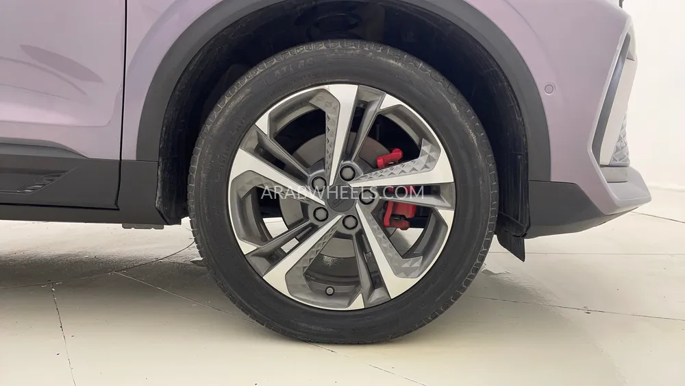 Geely Coolray 2025 for Sale in Dubai Image-10