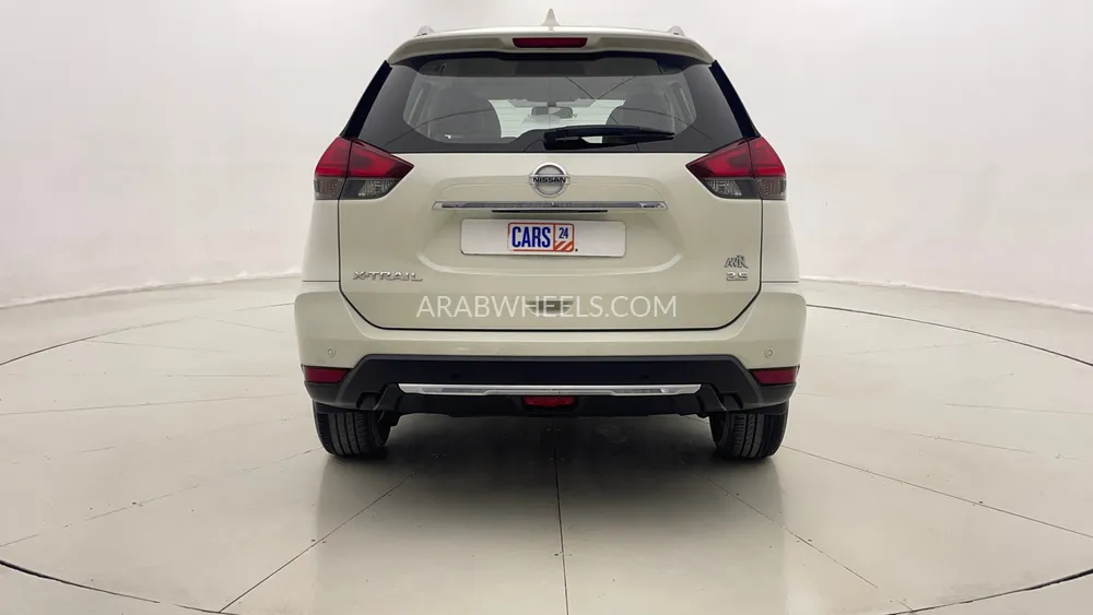 Nissan X-Trail 2021 for Sale in Dubai Image-4
