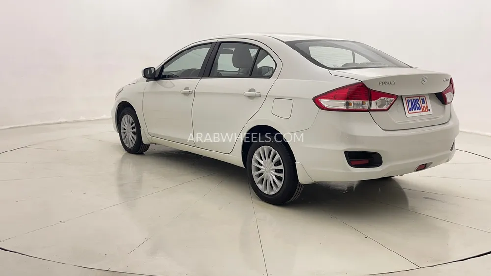 Suzuki Ciaz 2023 for Sale in Dubai Image-5