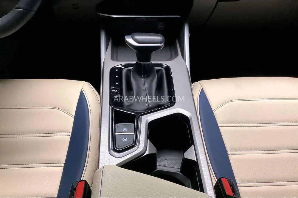 Geely Emgrand 2025 for Sale in Sharjah Image-15