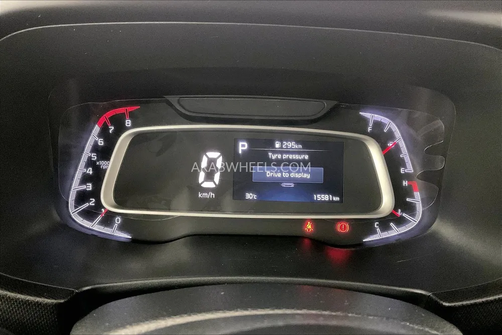 Kia Sonet 2024 for Sale in Sharjah Image-12