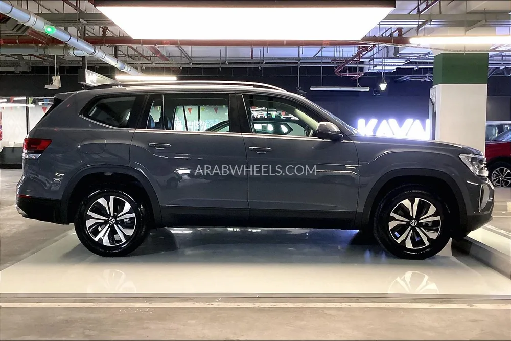 Volkswagen Teramont 2024 for Sale in Sharjah Image-8