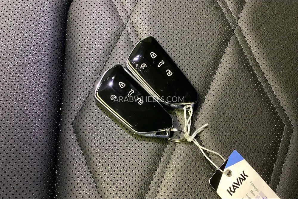 Volkswagen Teramont 2024 for Sale in Sharjah Image-18