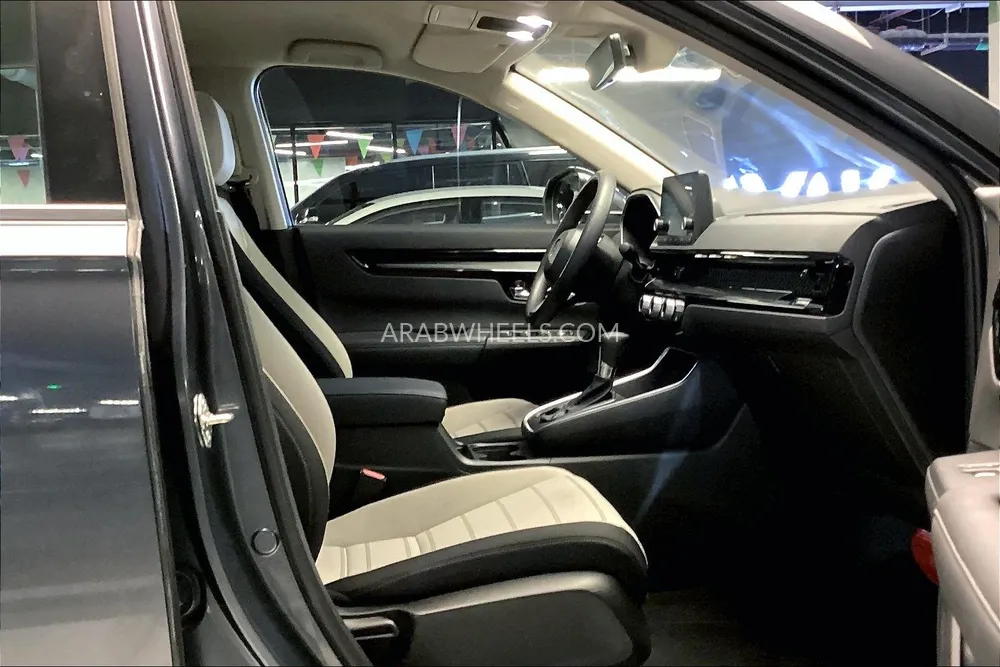 هوندا سي آر-في 2024 for Sale in الشارقة Image-13