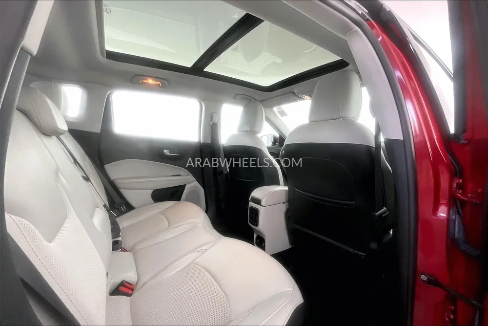 Jeep Compass 2019 for Sale in Sharjah Image-28