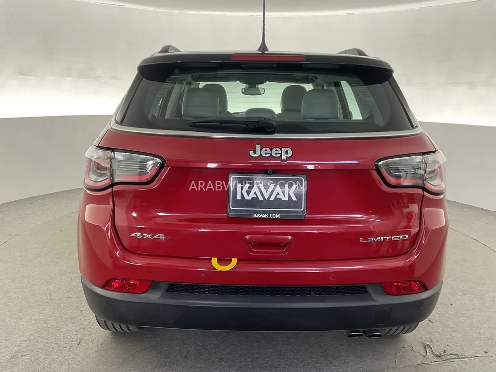 Jeep Compass 2019 for Sale in Sharjah Image-30