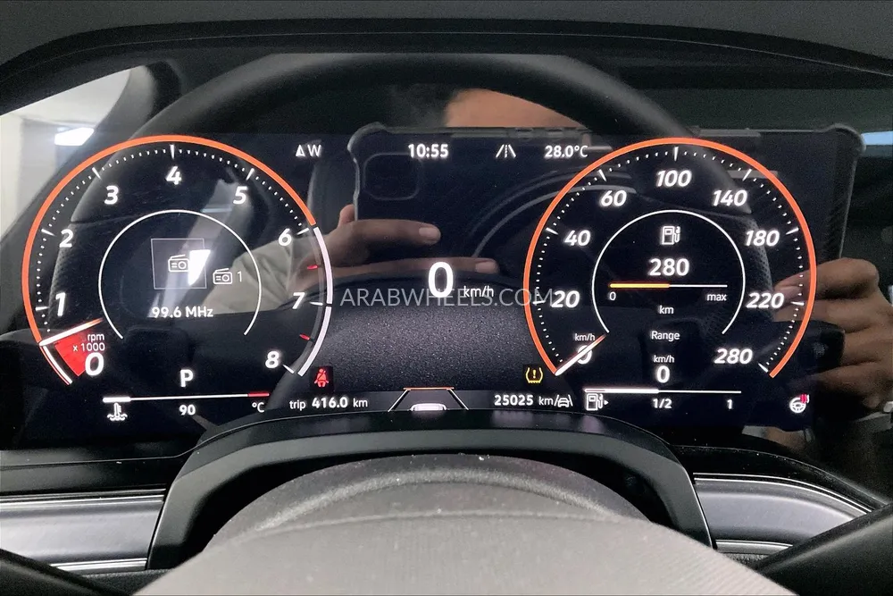 Volkswagen Touareg 2024 for Sale in Dubai Image-12