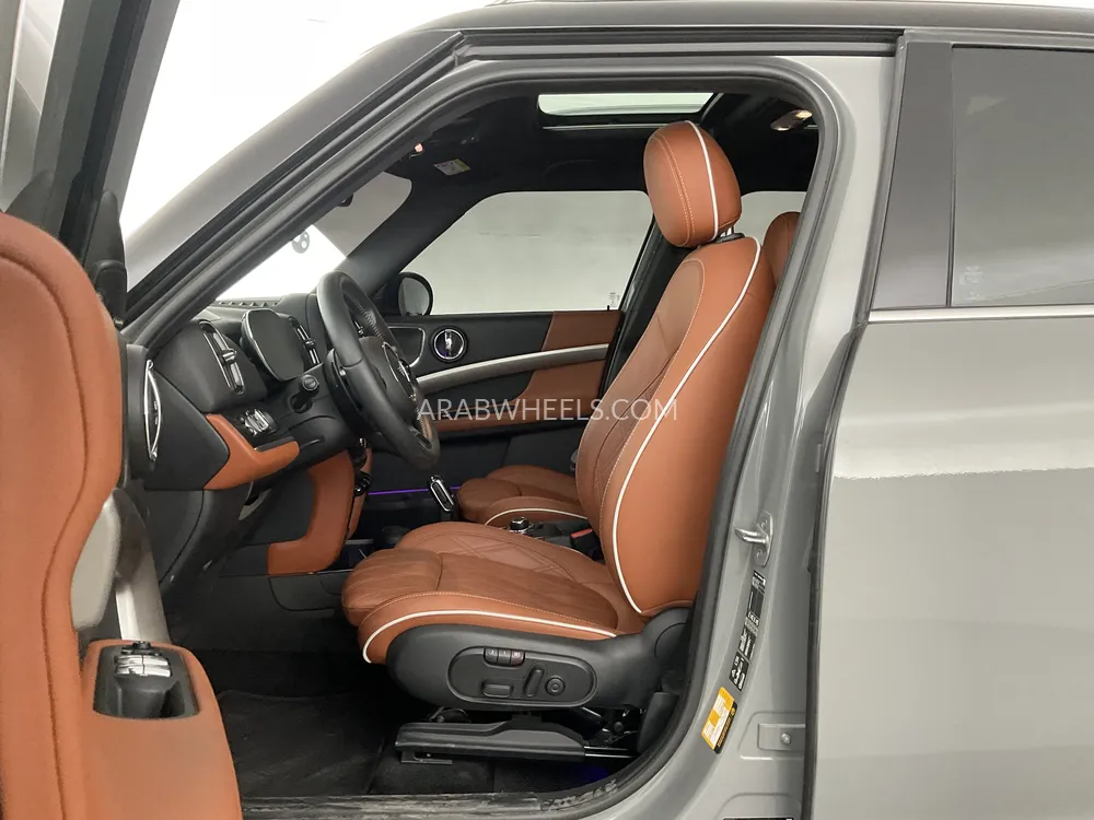 Mini Countryman 2023 for Sale in Dubai Image-8