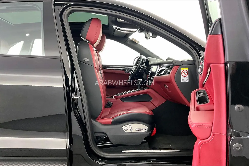 بورشه ماكان 2024 for Sale in الشارقة Image-13