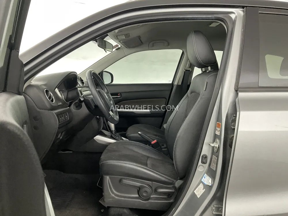 Suzuki Vitara 2021 for Sale in Sharjah Image-8