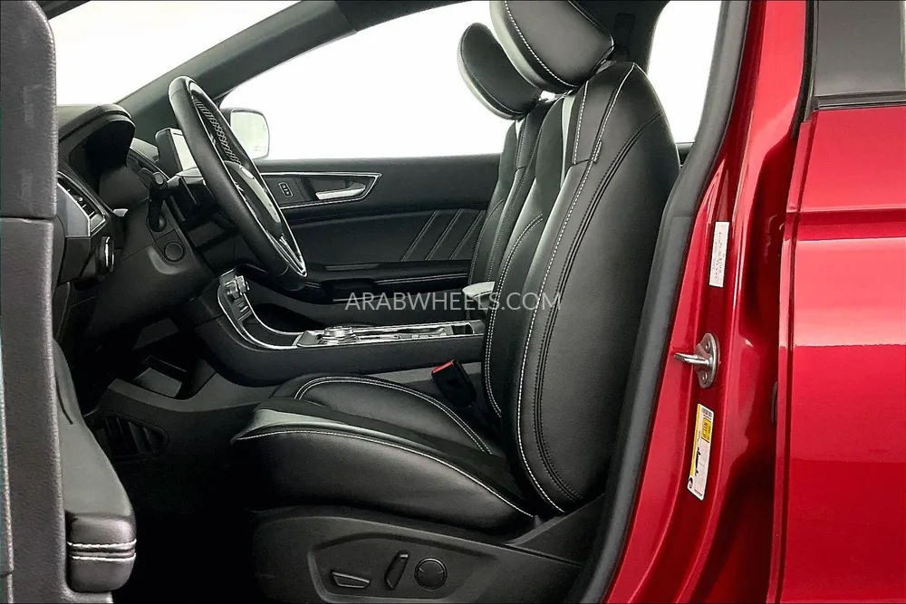 Ford Edge 2023 for Sale in Sharjah Image-24
