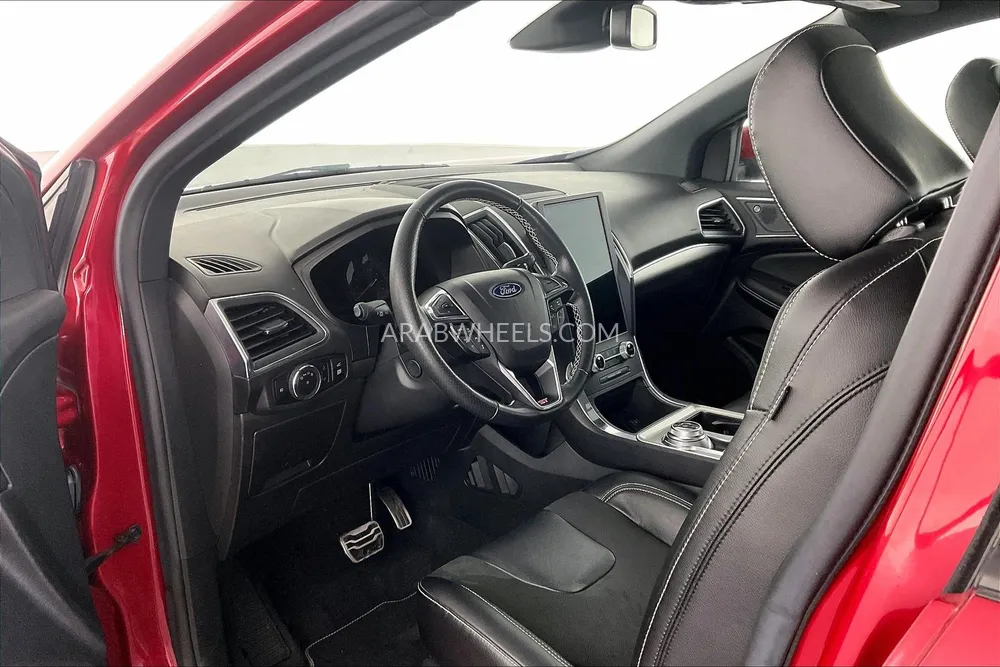 Ford Edge 2023 for Sale in Sharjah Image-26