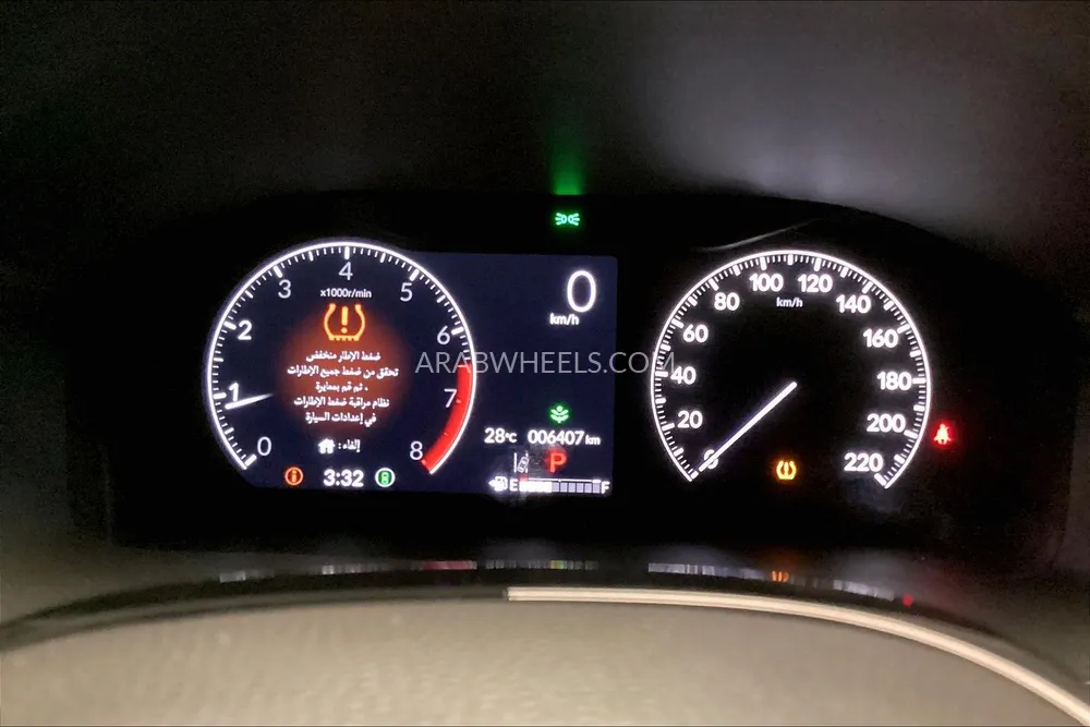 هوندا سي آر-في 2024 for Sale in الشارقة Image-12