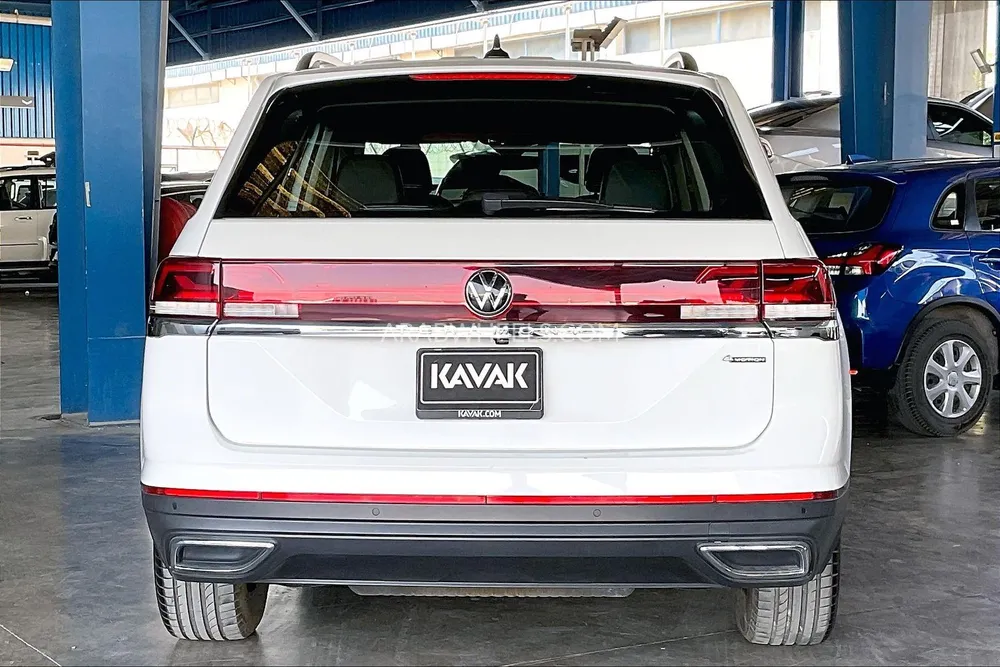 Volkswagen Teramont 2024 for Sale in Dubai Image-5