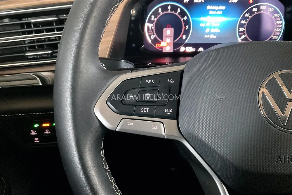 Volkswagen Teramont 2024 for Sale in Dubai Image-21