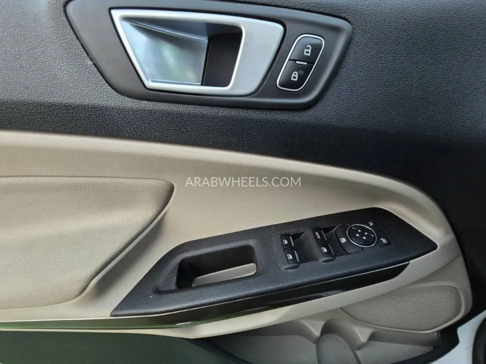 Ford Ecosport 2019 for Sale in Sharjah Image-7