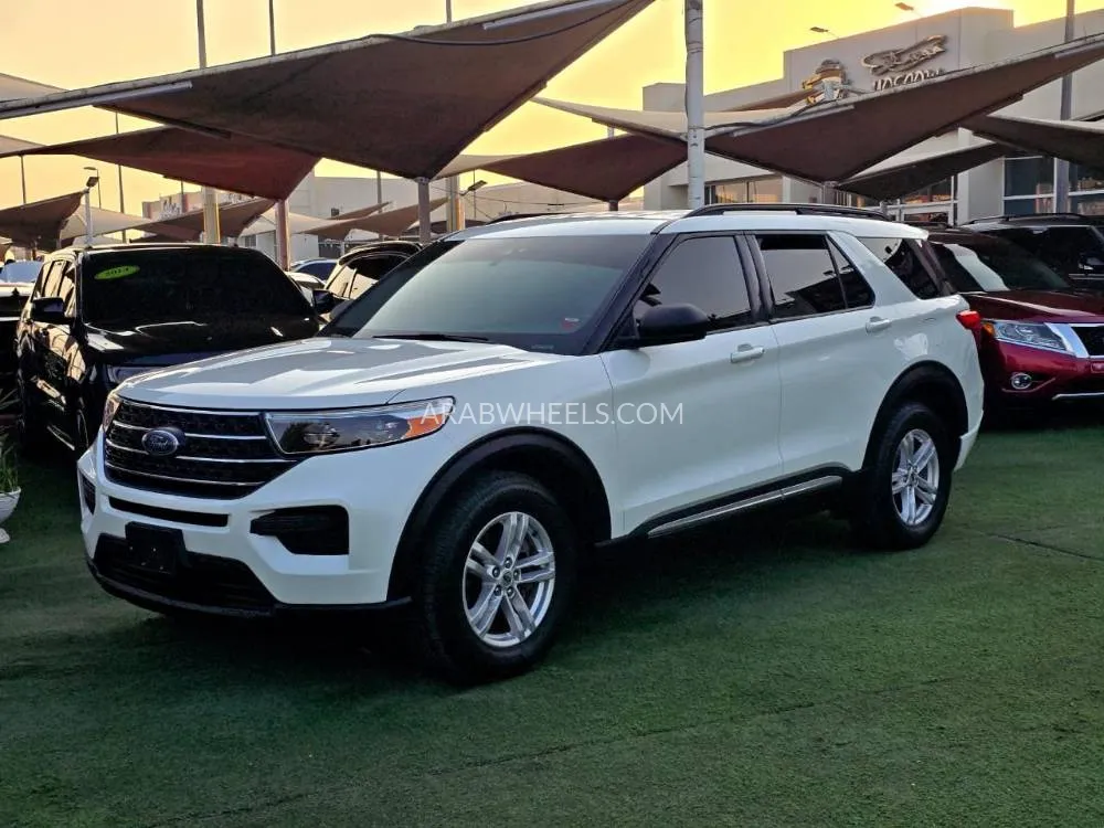 Ford Explorer 2021 for Sale in Sharjah Image-3