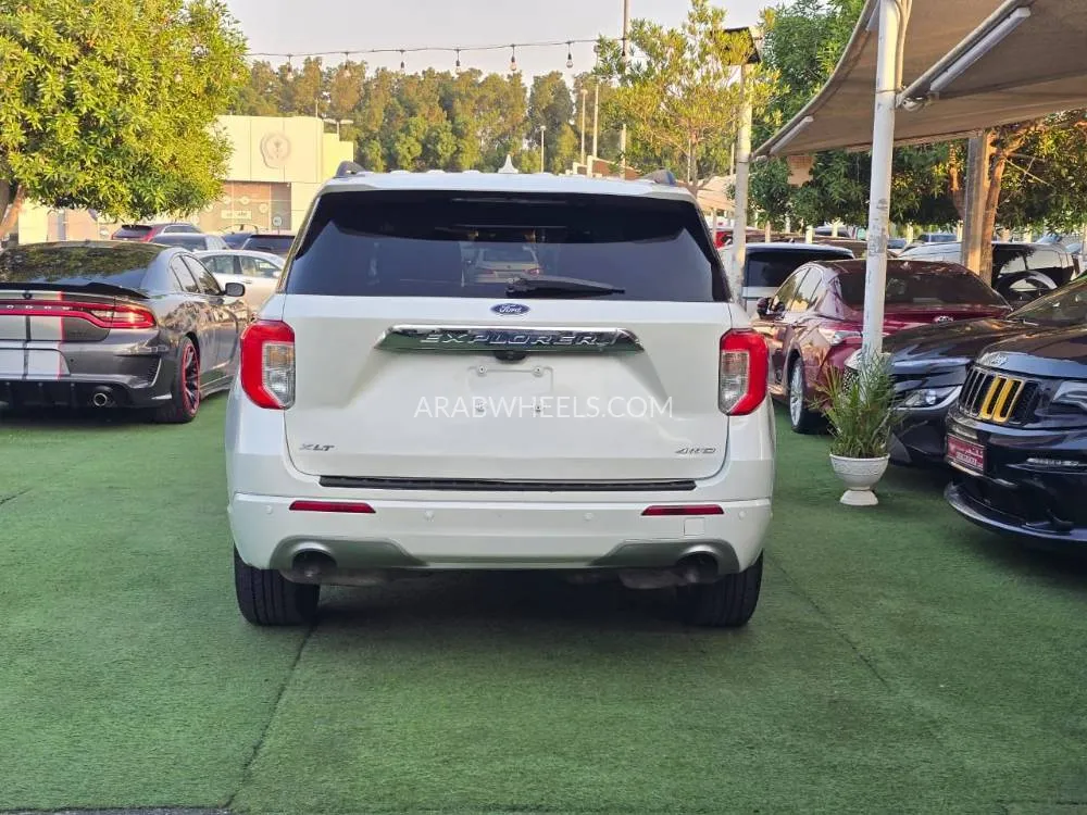 Ford Explorer 2021 for Sale in Sharjah Image-9